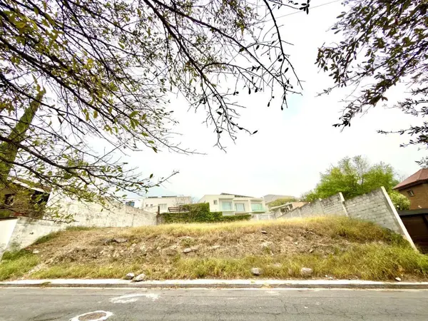Terreno en venta en Valle de San Ángel Sect Jardines, San Pedro Garza García — foto 3 de 4