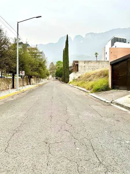 Terreno en venta en Valle de San Ángel Sect Jardines, San Pedro Garza García — foto 2 de 4