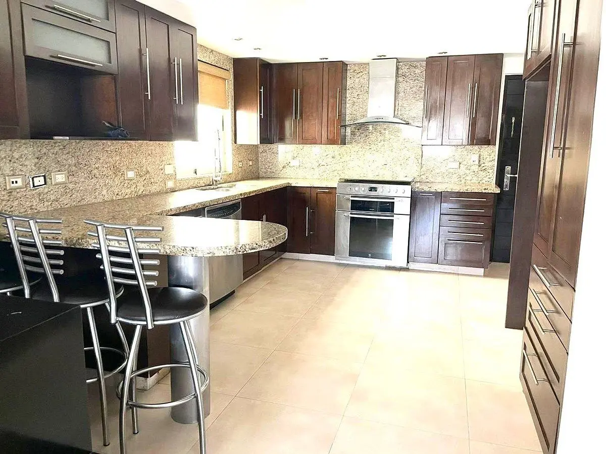 Casa en venta en Las Privanzas, San Pedro Garza García — foto 1 de 7