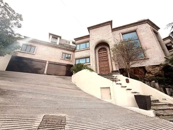 Casa en venta en Veredalta, San Pedro Garza García — foto 2 de 17