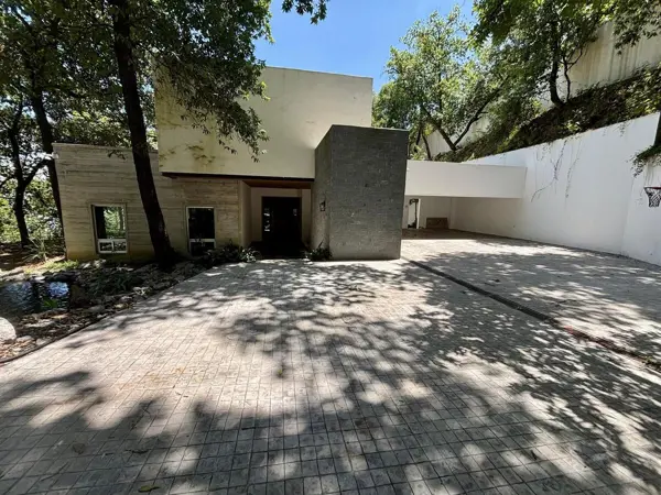 Casa en venta en Olinala, San Pedro Garza García — foto 2 de 26