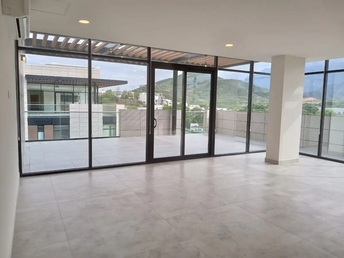 Departamento en venta en Lomas de Valle Alto, Monterrey — foto 1 de 17