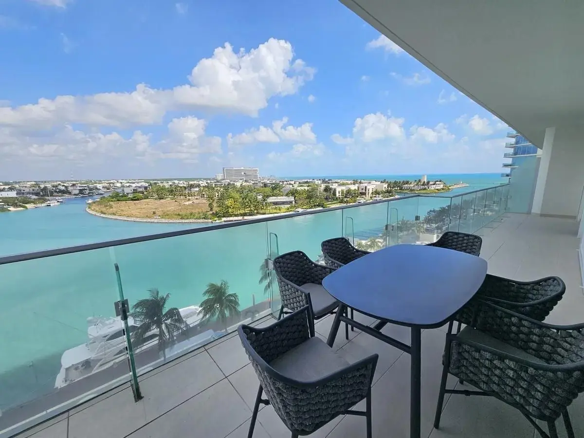 Departamento en venta en Puerto Cancún, Benito Juárez — foto 1 de 11