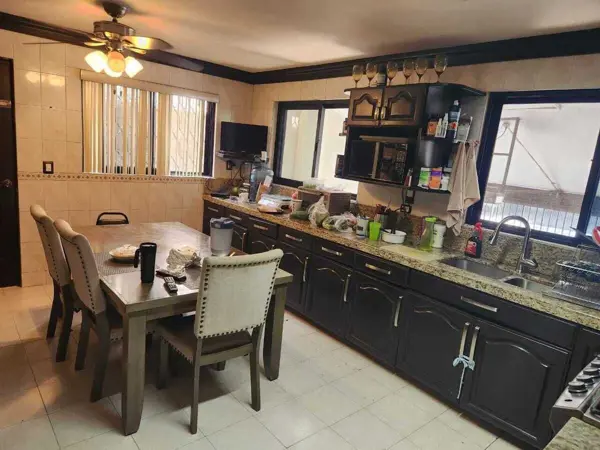 Casa en venta en Las Torres, Monterrey — foto 3 de 4