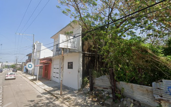 Casa en venta en Rafael Hernandez Ochoa, Coatzacoalcos — foto 2 de 3