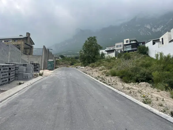 Terreno en venta en Zona Valle Poniente, San Pedro Garza García — foto 2 de 3