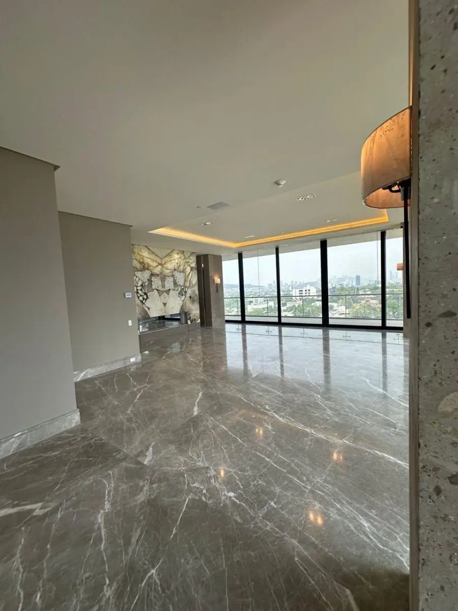 Departamento en venta en Del Valle, San Pedro Garza García — foto 1 de 6