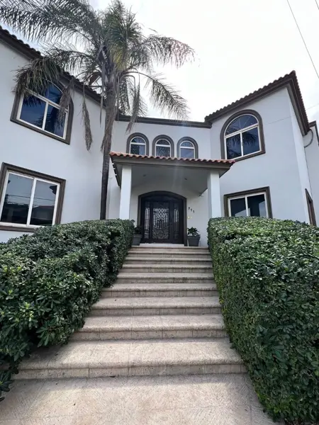 Casa en venta en Las Cumbres 4 Sector, Monterrey — foto 2 de 18