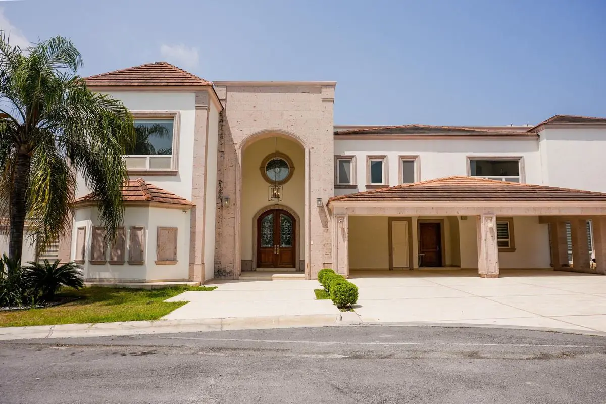 Casa en venta en Residencial y Club de Golf la Herradura, Monterrey — foto 1 de 9