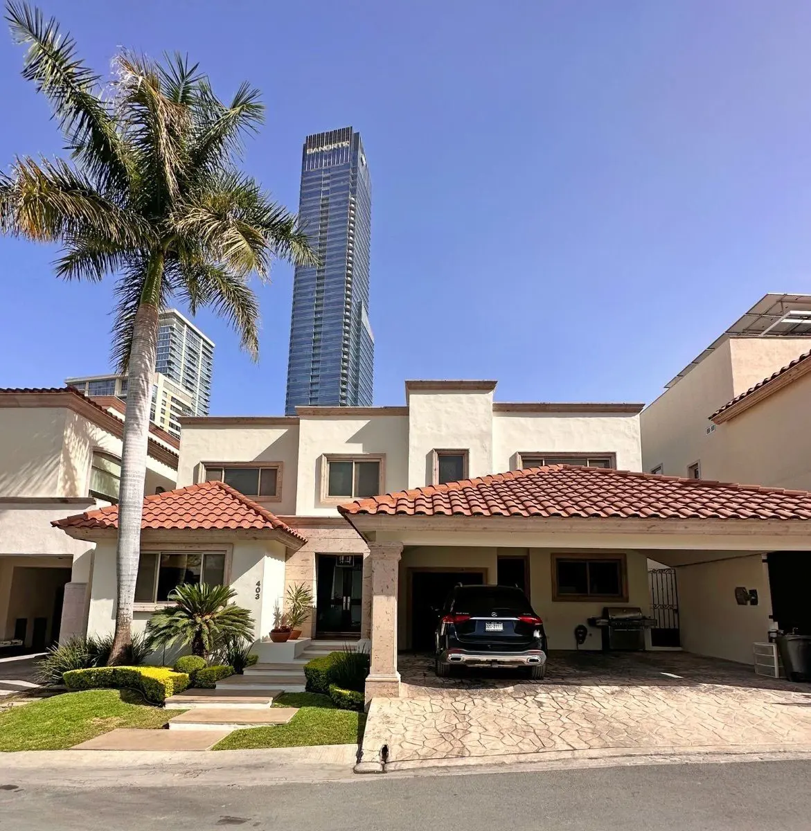 Casa en venta en Real del Valle, San Pedro Garza García — foto 1 de 9