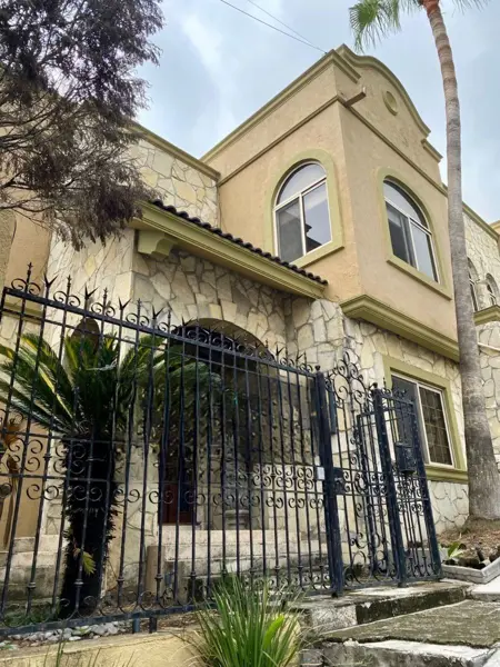 Casa en venta en Valle de San Ángel, San Pedro Garza García — foto 2 de 18