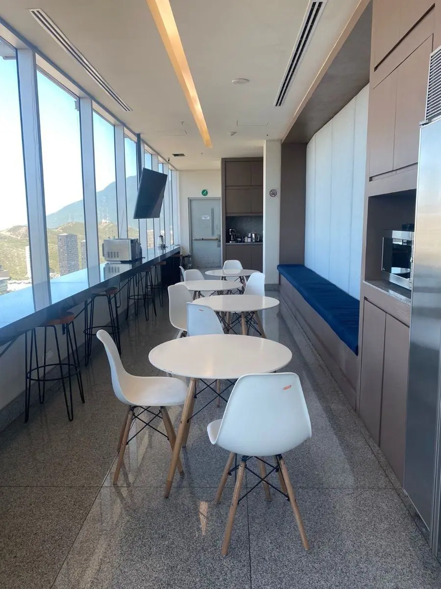 Oficina en renta en Zona Valle Oriente, San Pedro Garza García — foto 1 de 2