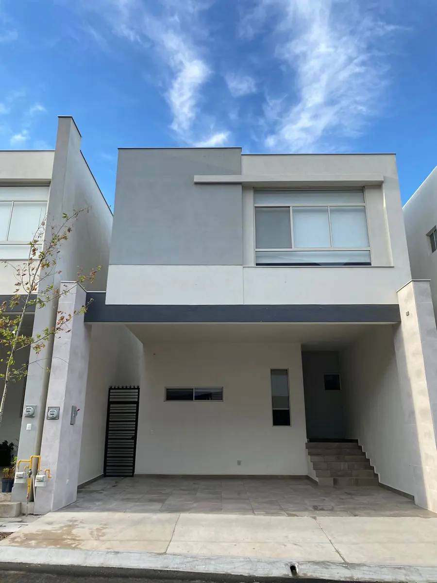 Casa en renta en Novelia, García — foto 1 de 26