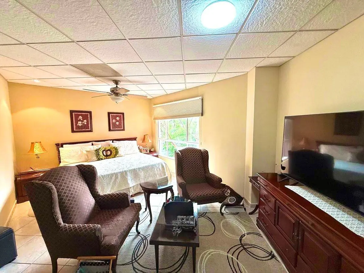 Departamento en venta en San Pedro Garza García Centro, San Pedro Garza García — foto 1 de 7