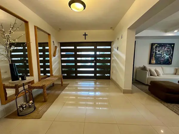 Casa en venta en Del Valle, San Pedro Garza García — foto 2 de 14