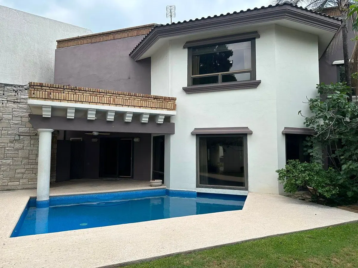 Casa en venta en Zona la Cima, San Pedro Garza García — foto 1 de 14