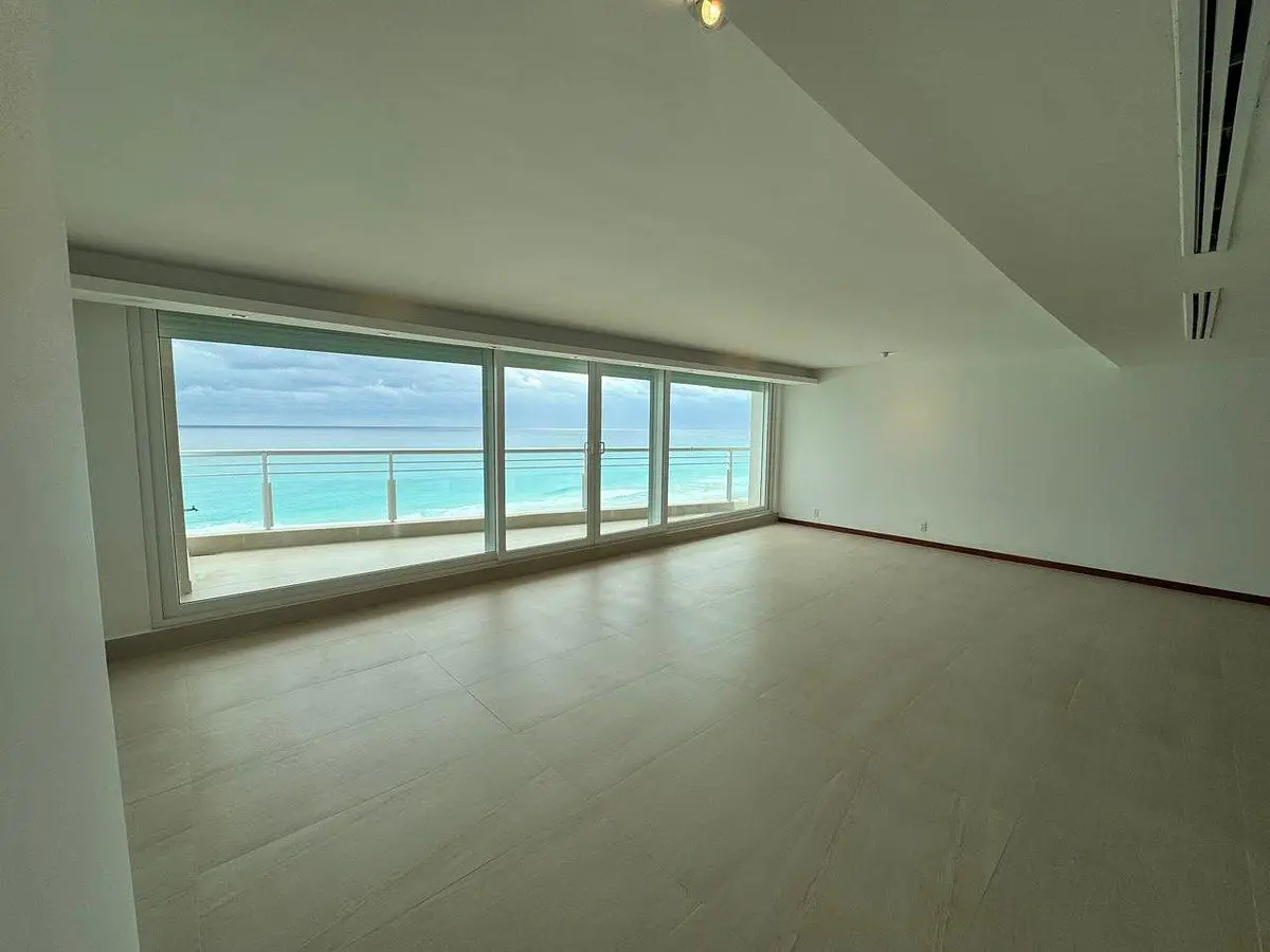 Departamento en venta en Zona Hotelera, Benito Juárez — foto 1 de 16