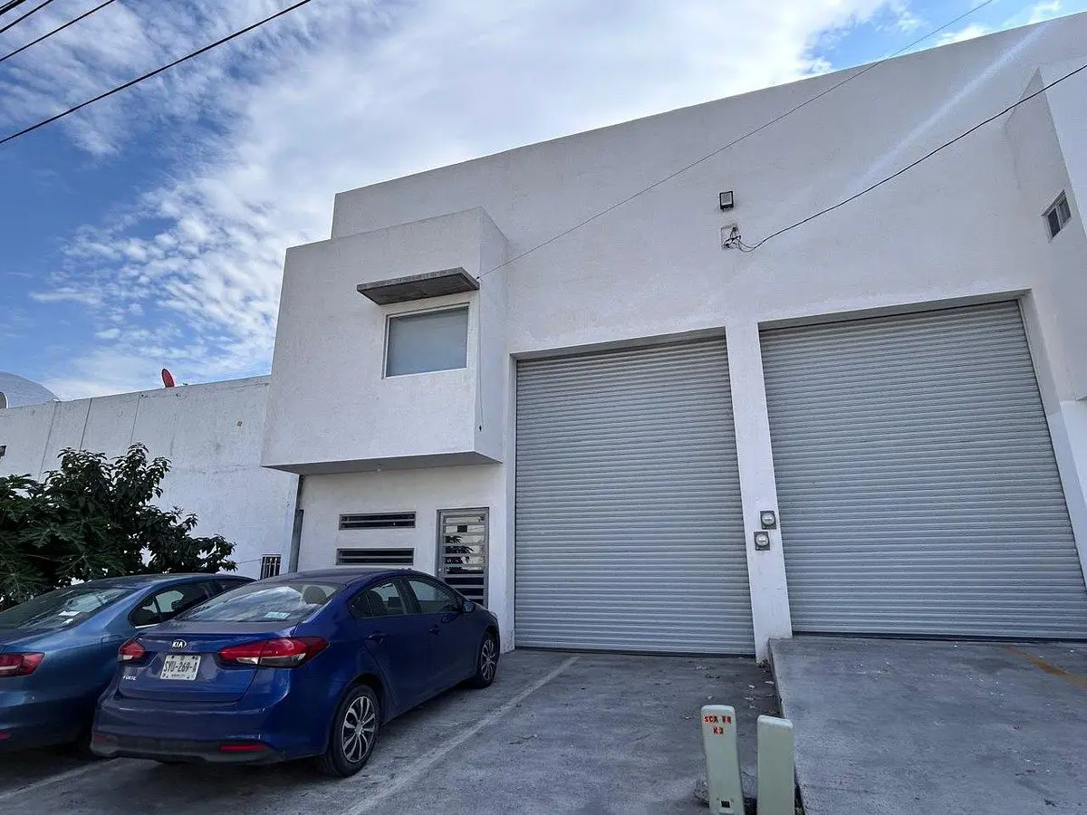 Bodega en renta en Unidad Nacional II, Santa Catarina — foto 1 de 11