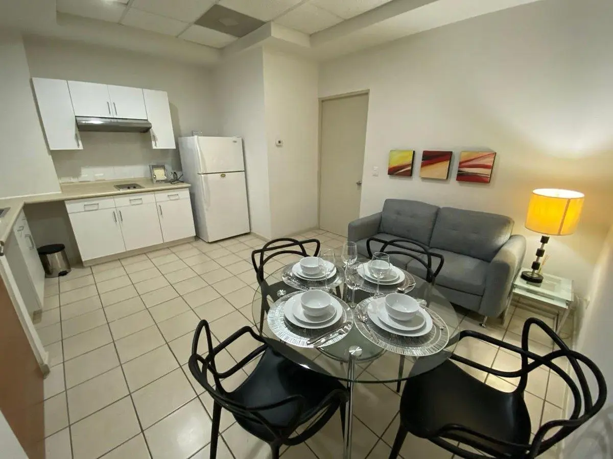 Departamento en renta en Del Valle, San Pedro Garza García — foto 1 de 13