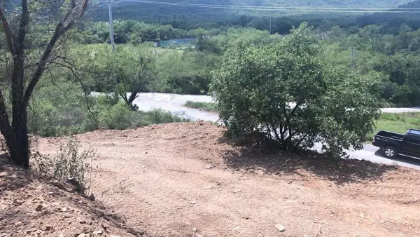 Terreno en venta en El Yerbaniz, Santiago — foto 2 de 5