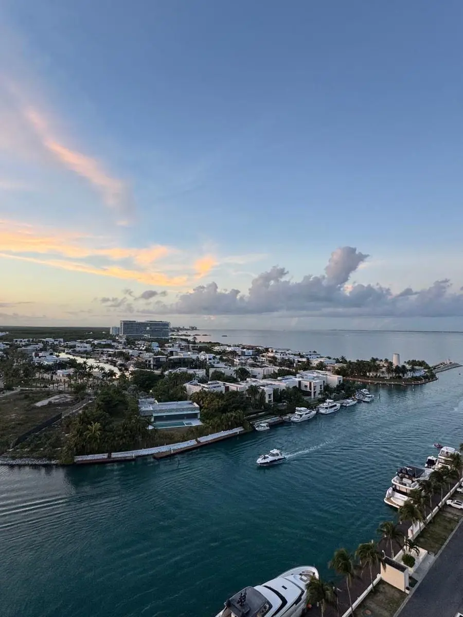 Departamento en venta en Puerto Cancún, Benito Juárez — foto 1 de 8