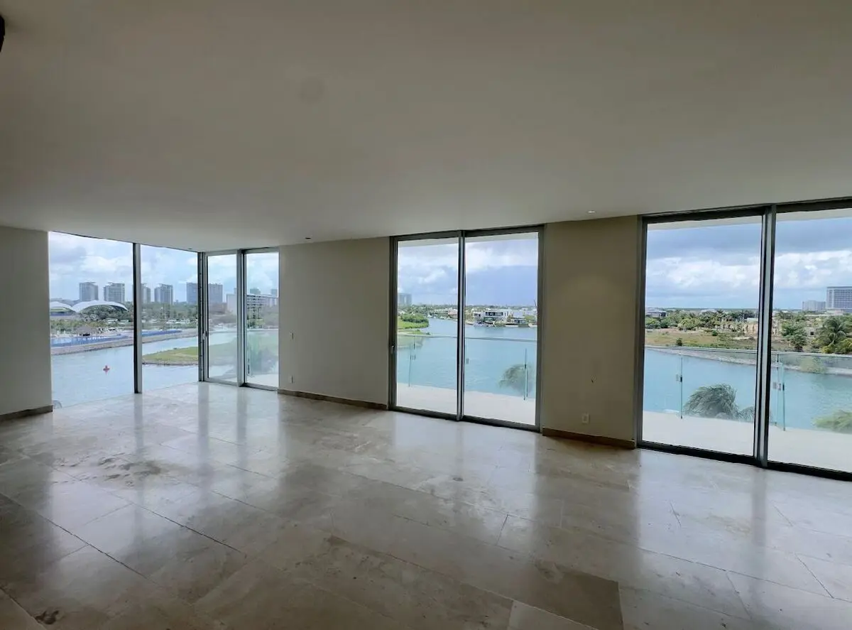 Departamento en venta en Puerto Cancún, Benito Juárez — foto 1 de 8