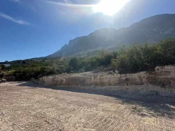 Terreno en venta en Residencial Cordillera, Santa Catarina — foto 3 de 3