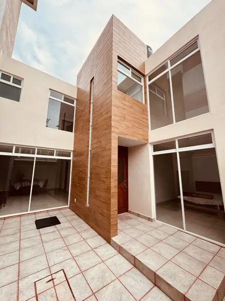Casa en venta en Morelos 1a Sección, Toluca — foto 2 de 19