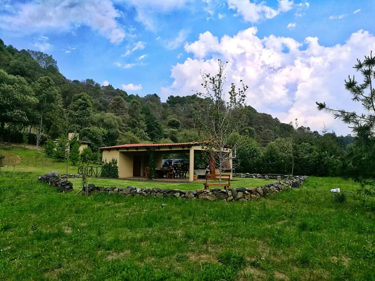 Terreno en venta en San Miguel Ameyalco, Lerma — foto 1 de 4