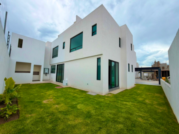 Casa en venta en San Salvador Tizatlalli, Metepec — foto 2 de 26