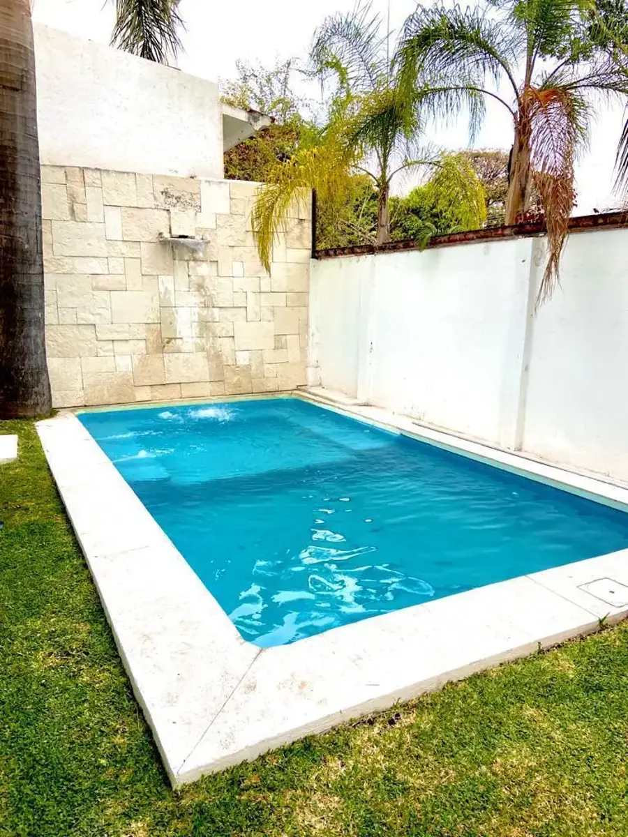 Casa en renta en Lomas de Cocoyoc, Atlatlahucan — foto 1 de 31