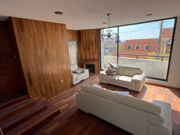 Casa en renta en Lomas Altas, Toluca — foto 3 de 9