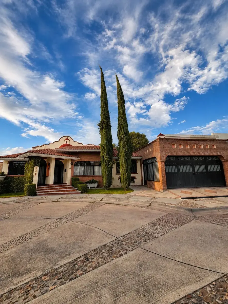 Casa en venta en Corral de Barrancos, Jesús María — foto 1 de 47