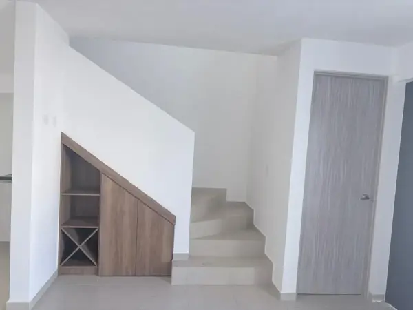Casa en renta en Alta Sierra, León — foto 2 de 11