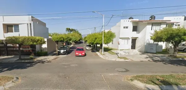 Casa en venta en Bugambilias, Villa de Álvarez — foto 3 de 10
