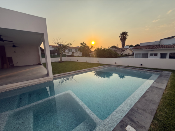 Casa en venta en Lomas de Cocoyoc, Atlatlahucan — foto 2 de 60