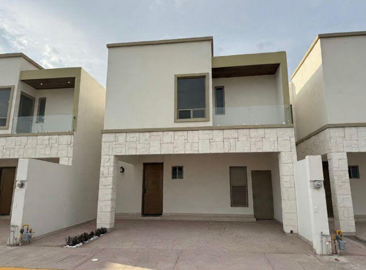 Casa en venta en Los Viñedos, Torreón — foto 1 de 12