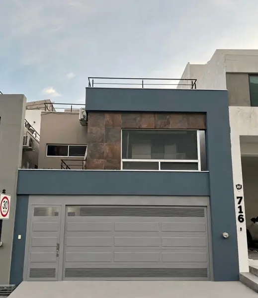 Casa en venta en Paseo del Vergel, Monterrey — foto 2 de 39