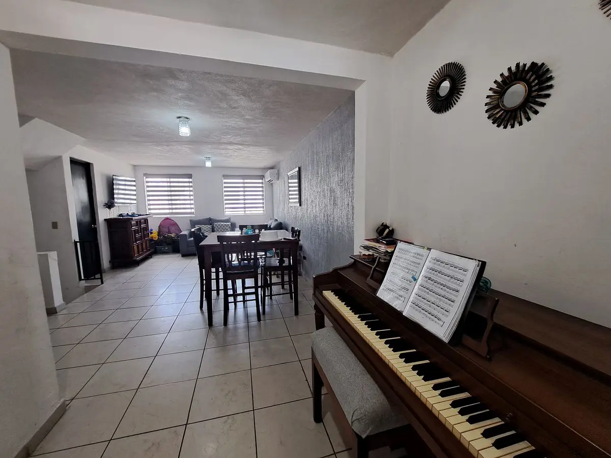 Casa en venta en Villa las Fuentes, Monterrey — foto 1 de 34