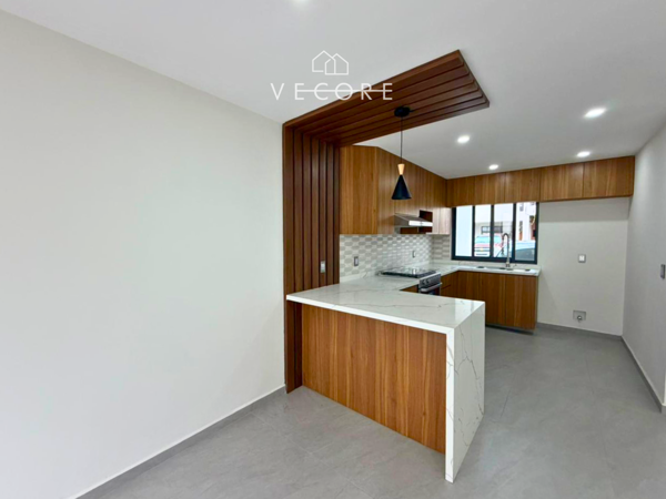 Casa en venta en Real de Valdepeñas, Zapopan — foto 2 de 22