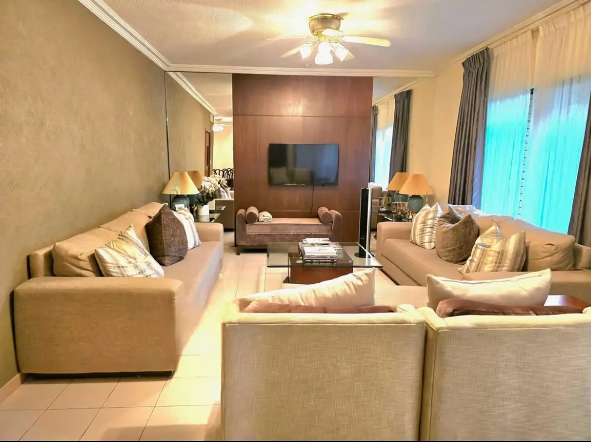 Casa en venta en Las Torres, Monterrey — foto 1 de 11