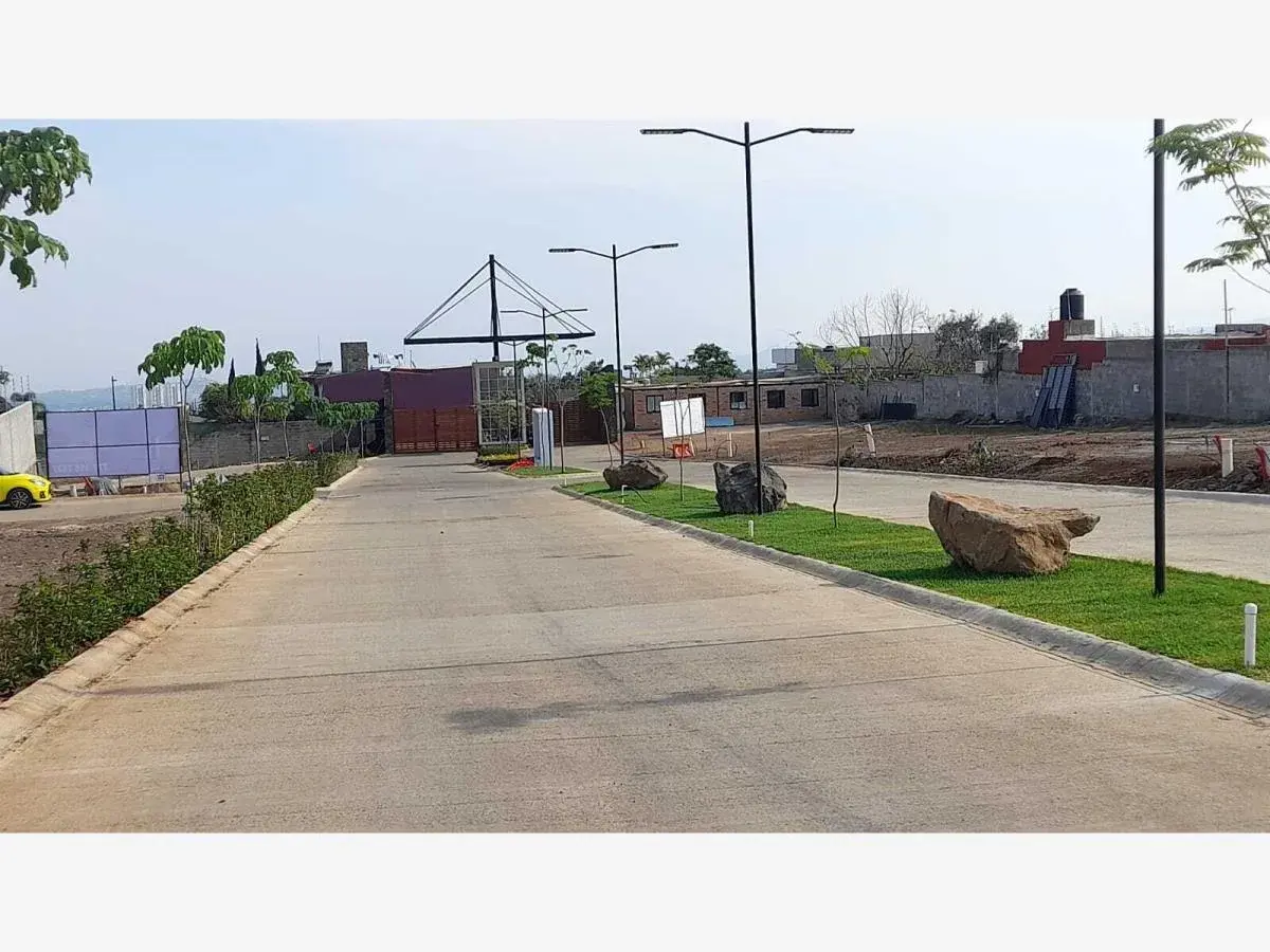 Terreno en venta en Ahuatepec, Cuernavaca — foto 1 de 7