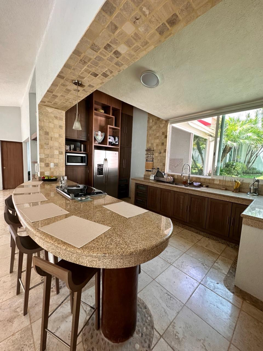 Casa en renta en San Cristobal, Cuernavaca — foto 1 de 21