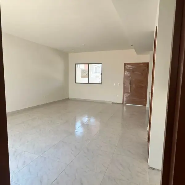 Casa en venta en Quintas la Cima, Torreón — foto 3 de 14