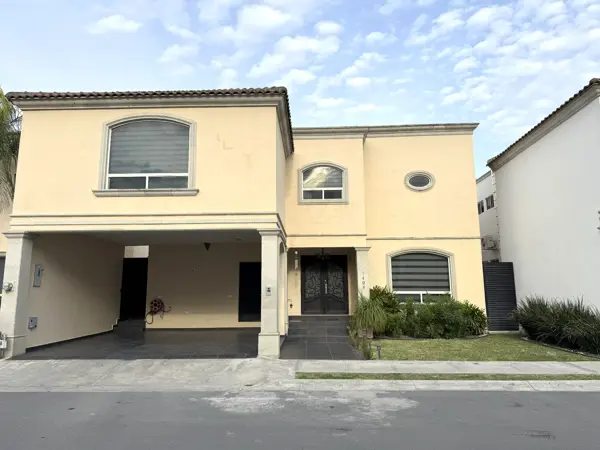 Casa en venta en Misión Canterías, Monterrey — foto 2 de 42