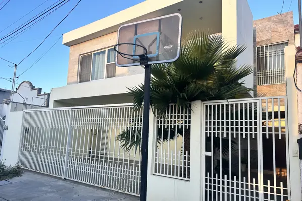 Casa en renta en La Noria, Saltillo — foto 2 de 38