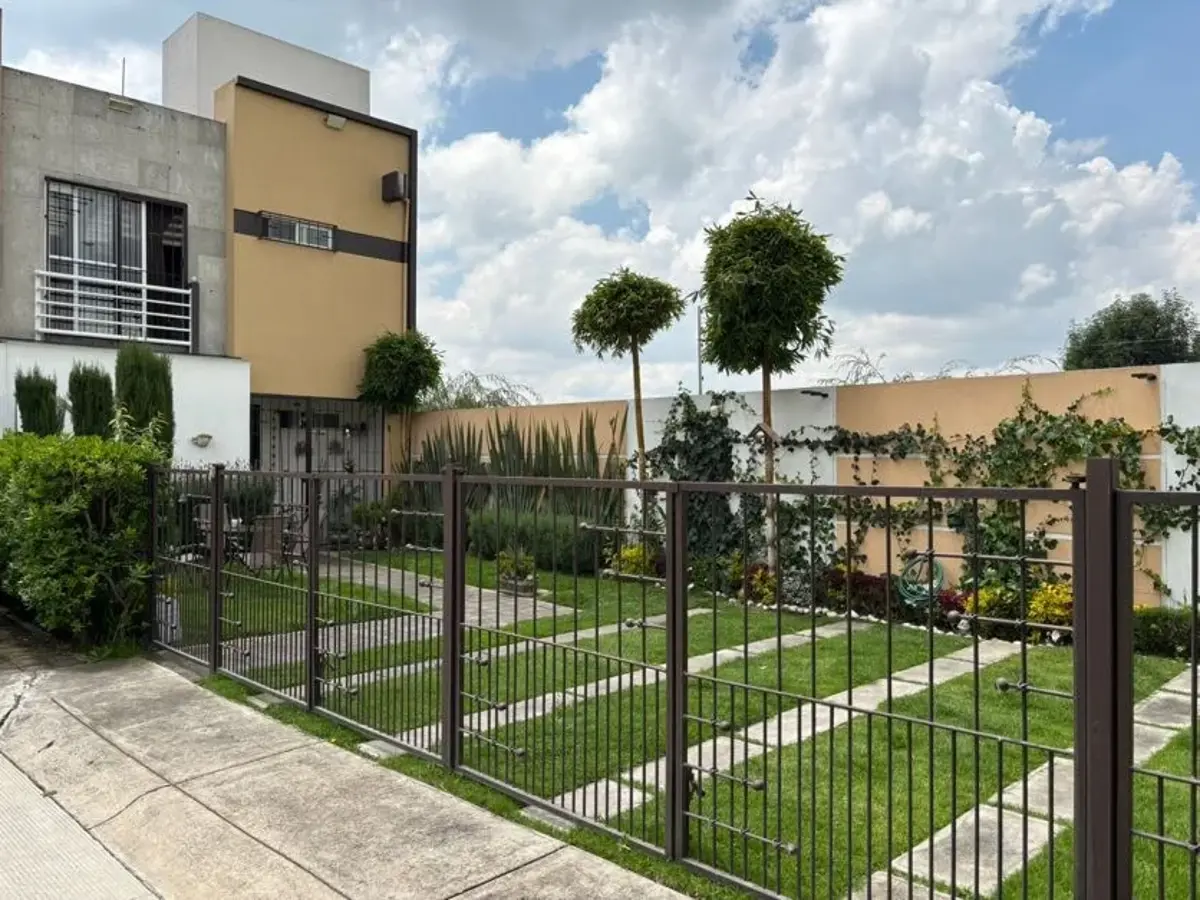 Casa en venta en Las Misiones, Toluca — foto 1 de 30