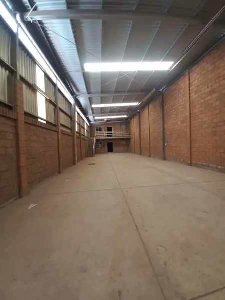 Bodega en renta en Gustavo Diaz Ordaz, Culiacán — foto 3 de 10