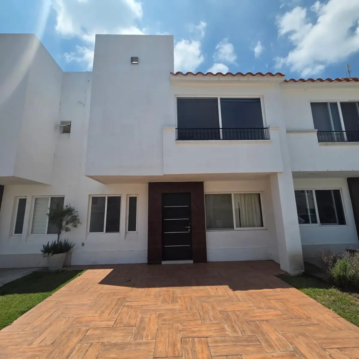 Casa en renta en Residencial Puerta de Piedra, Celaya — foto 1 de 14