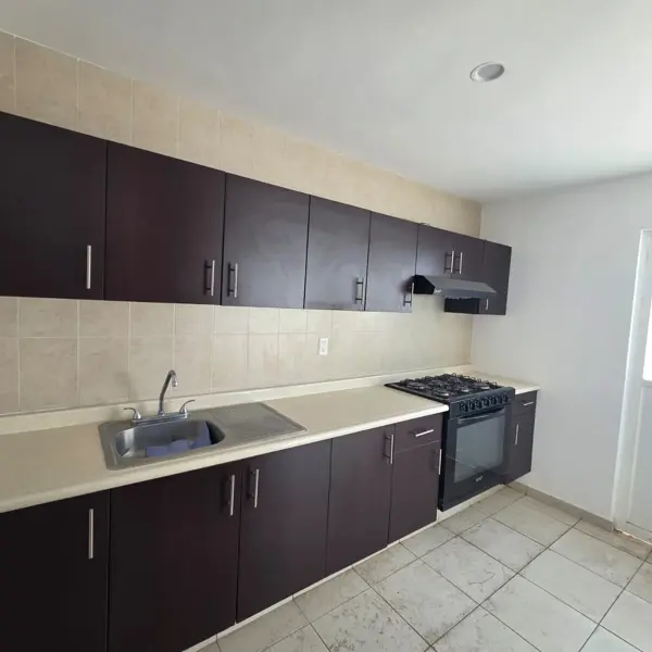 Casa en renta en Residencial Puerta de Piedra, Celaya — foto 2 de 14